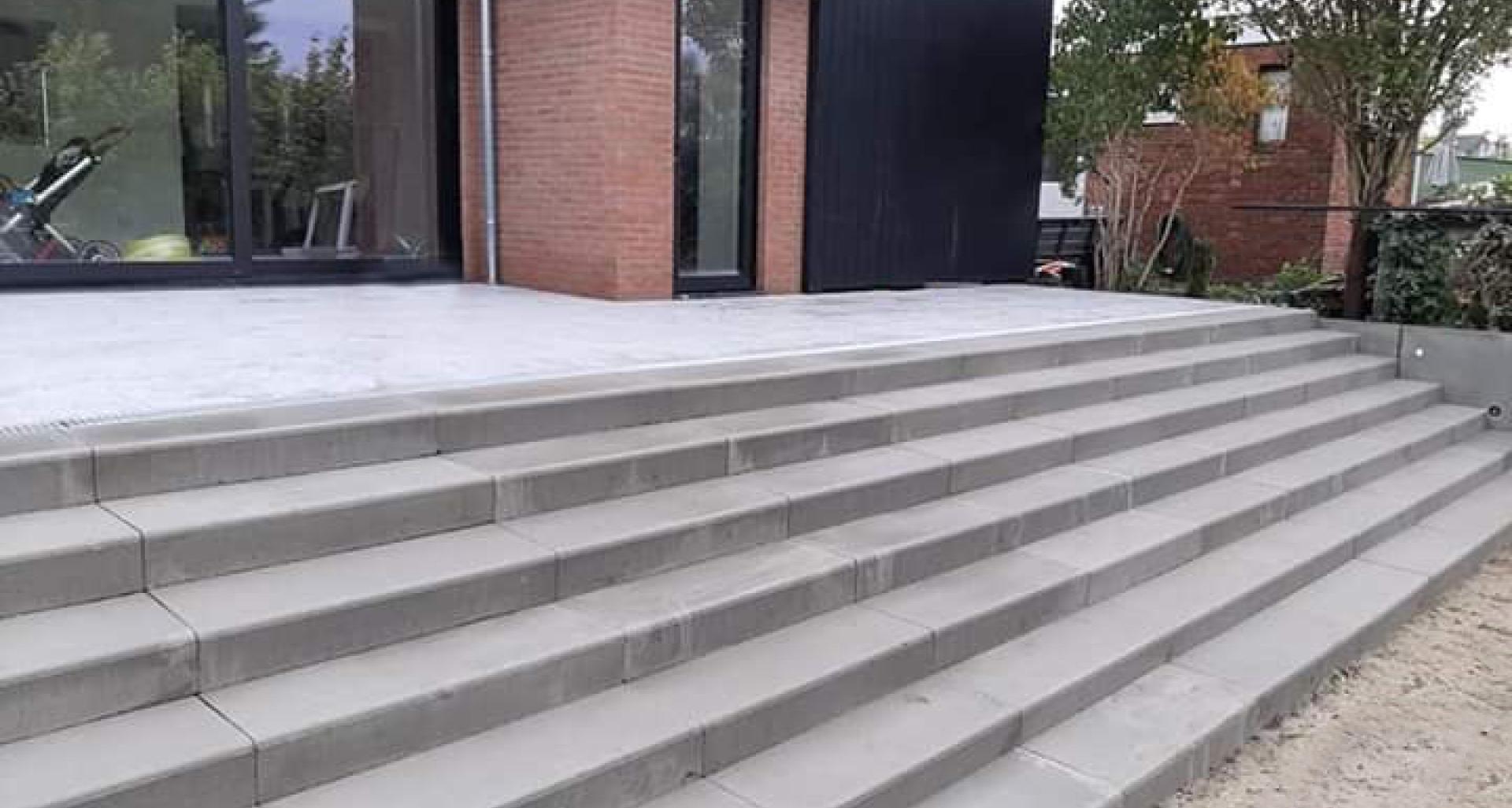 Project van/Projet de: Van Moerzeke Sierbestrating
